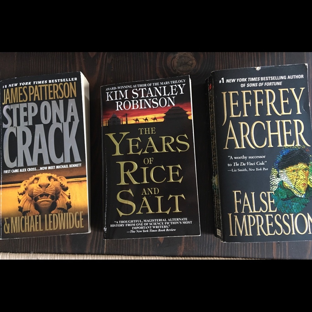 Book bundle  3 for 12$